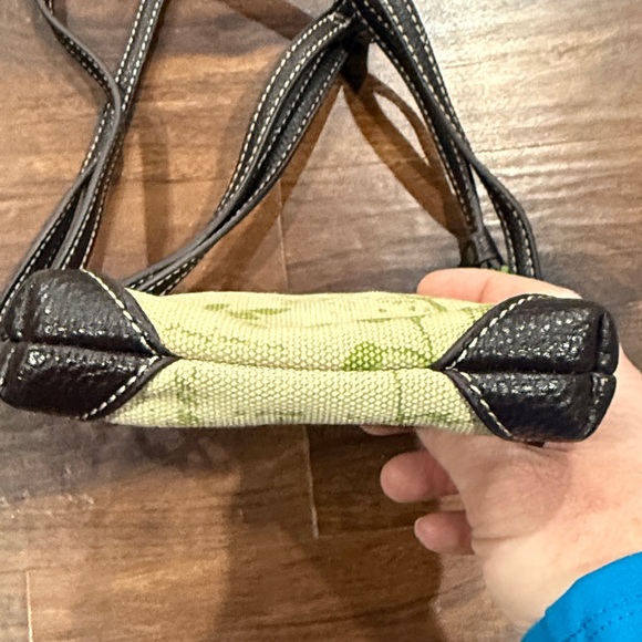 Chala Cream and Brown Crossbody Bag with Bird Design - Picture 4 of 5